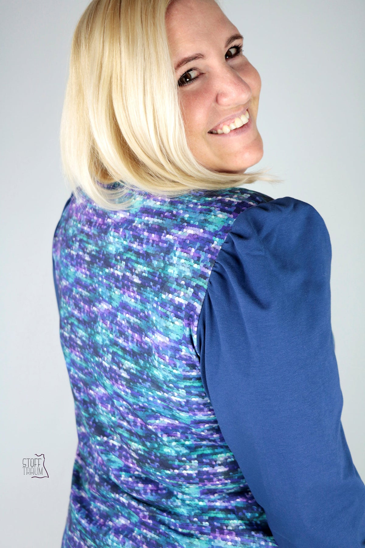 Bio-Sommer-Sweat-Stoff "Dazzle flow #discotheque" (0,25m)