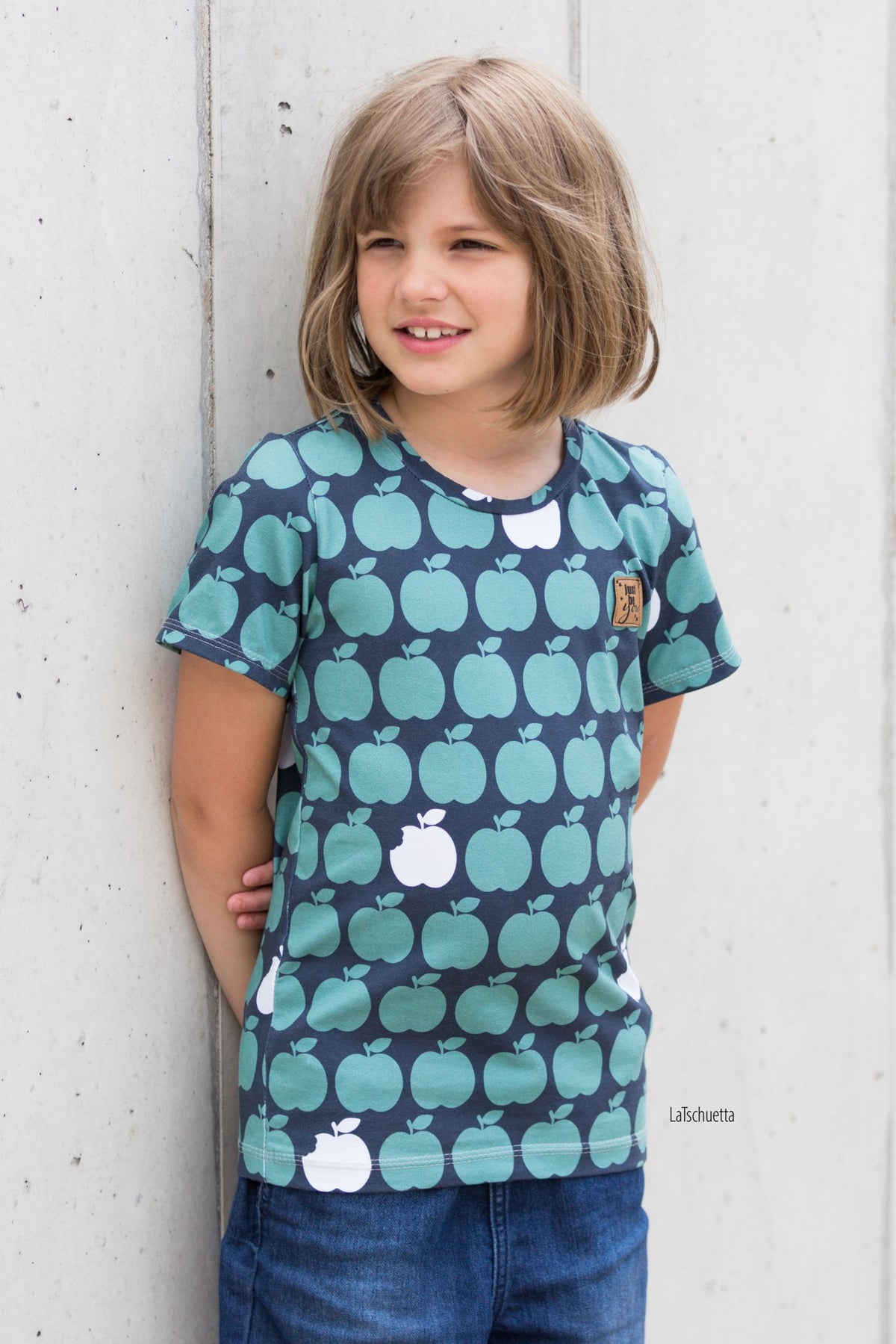 Jersey-Stoff "apple bite 2022 #night sage" (0,25m)