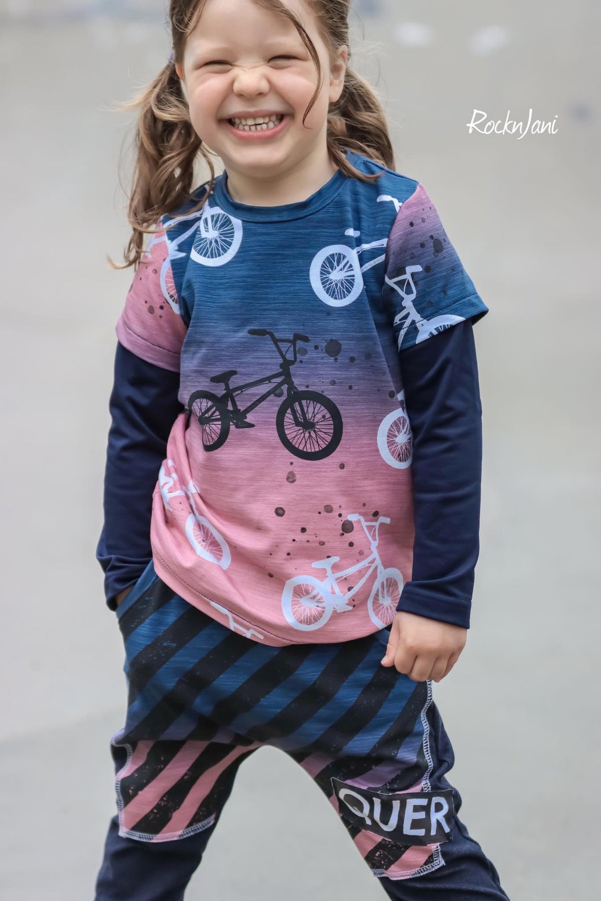 Jersey-Stoff "Bike #darkblue rose" (1Panel/ ca.0,80m)