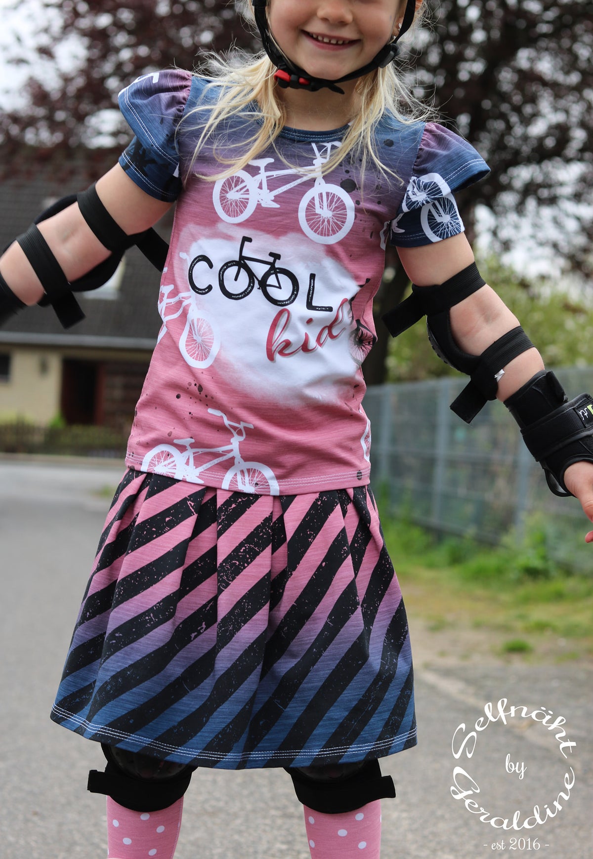 Jersey-Stoff "Bike #darkblue rose" (1Panel/ ca.0,80m)