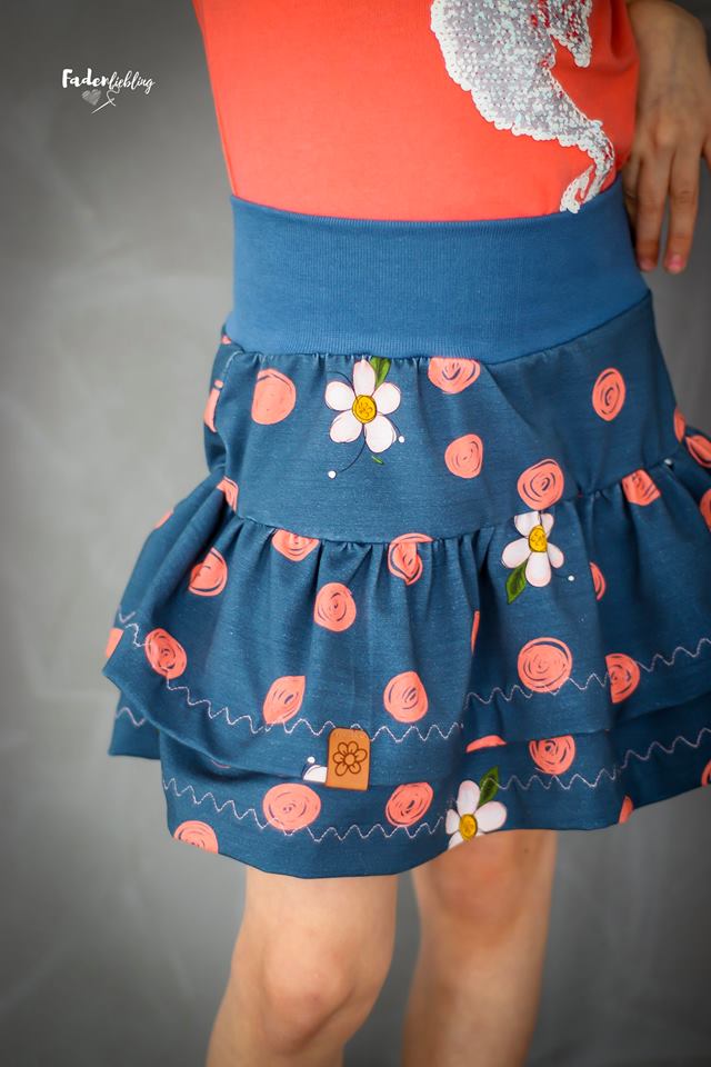 Jersey-Stoff "flower power #jeans-rose" (0,5m)