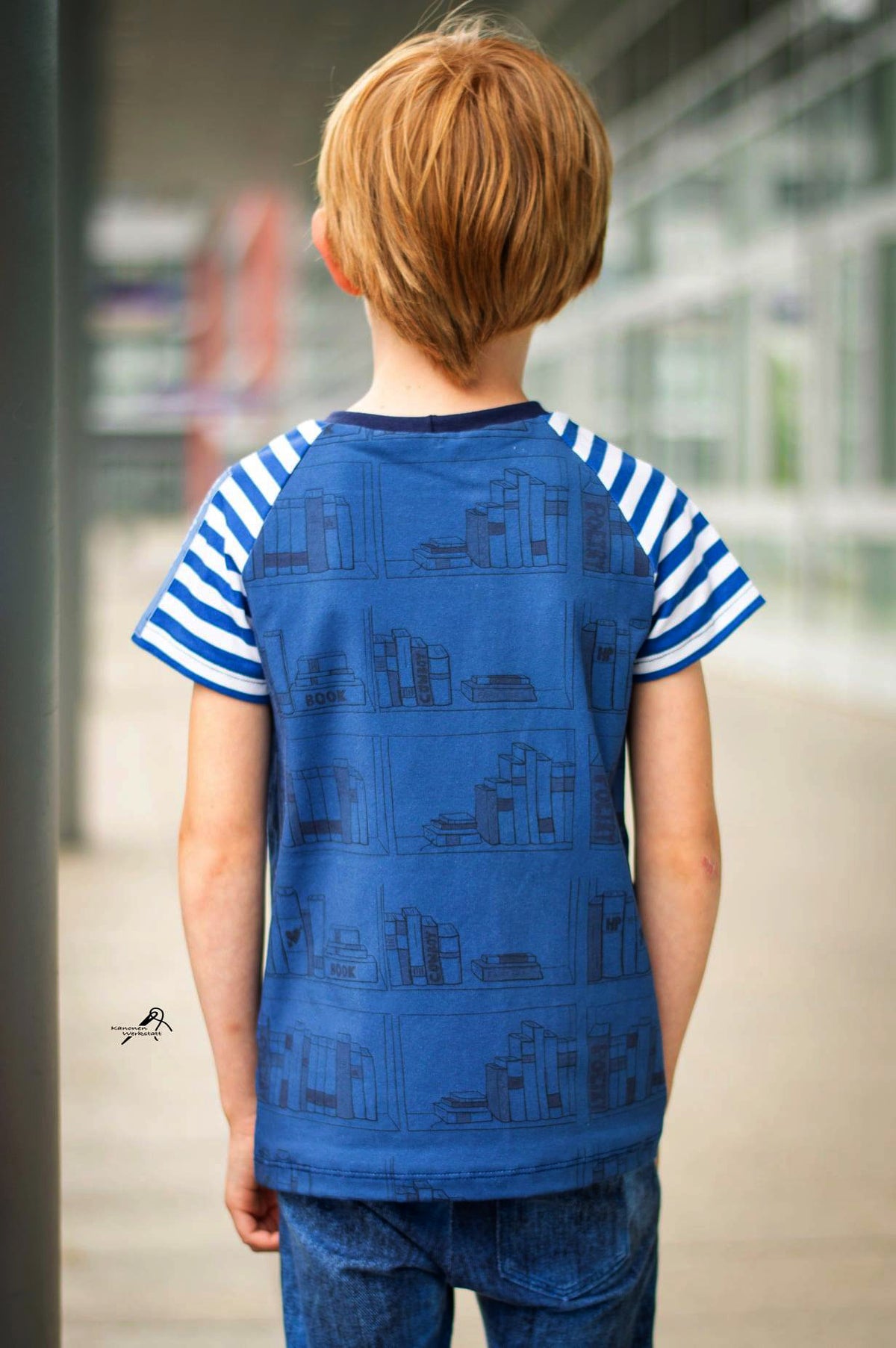 Jersey-Stoff "library #black blue" (0,5m)