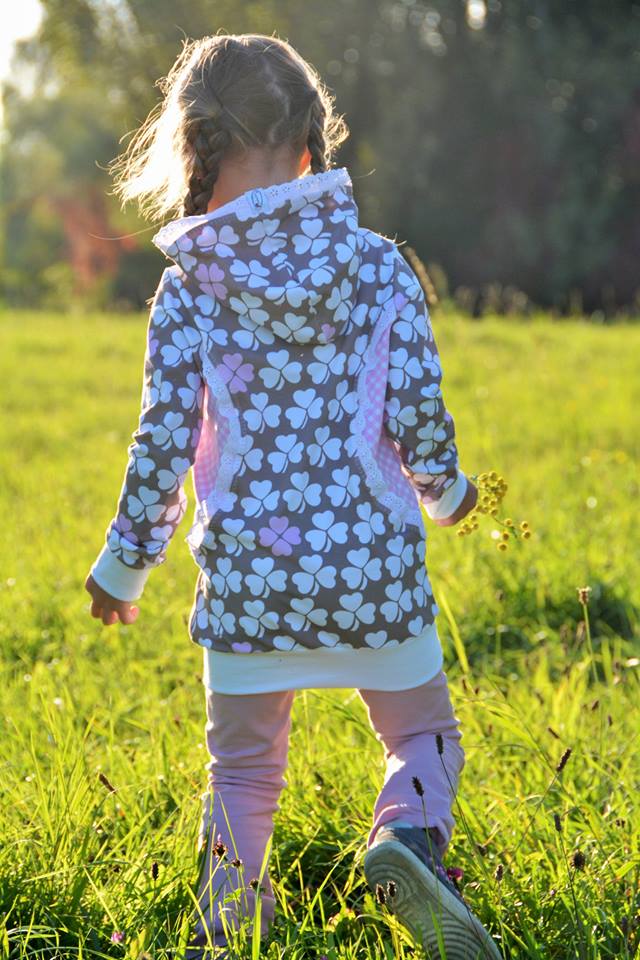 Jersey-Stoff "little lucky clover #rosemary-taupe" (0,5m)