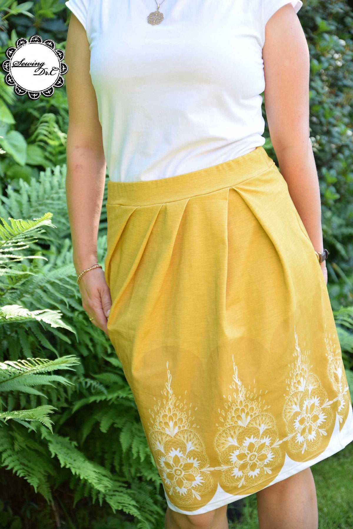 Jersey-Stoff "Mandala #honey" (1Panel/ ca.0,95m)