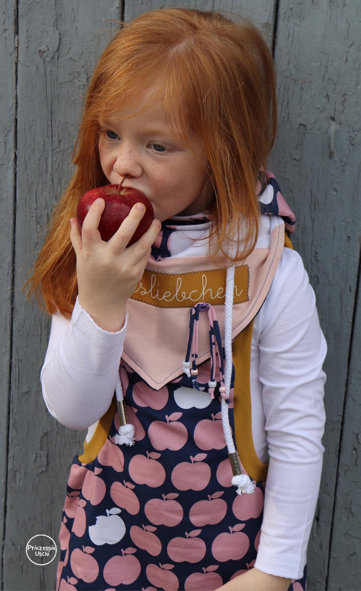 Jersey-Stoff "NEW applebite #night-rose" (0,25m)
