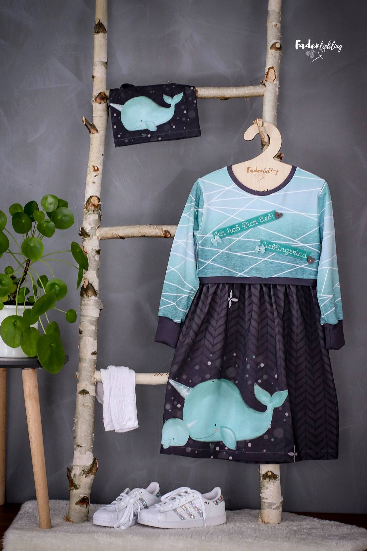 Jersey-Stoff "Prince of Whale #violet" (1Panel/ ca.0,65 m)