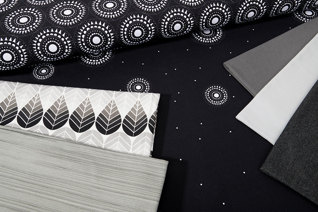 Jersey-Stoff "taniya #black" (1Panel, ca. 1,0m)