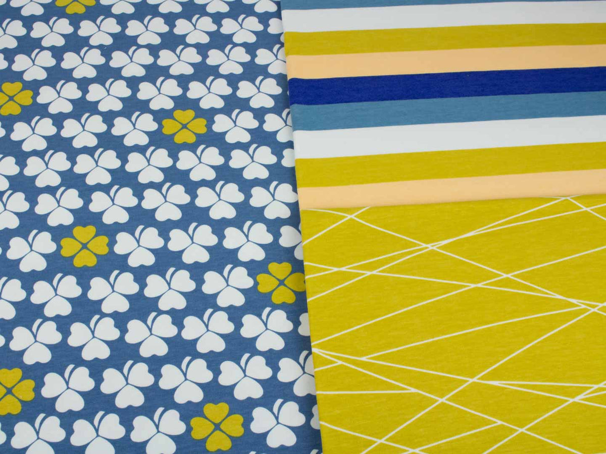 Sommer- Sweat-Stoff little lucky clover #storm-honey" (0,25 Meter)