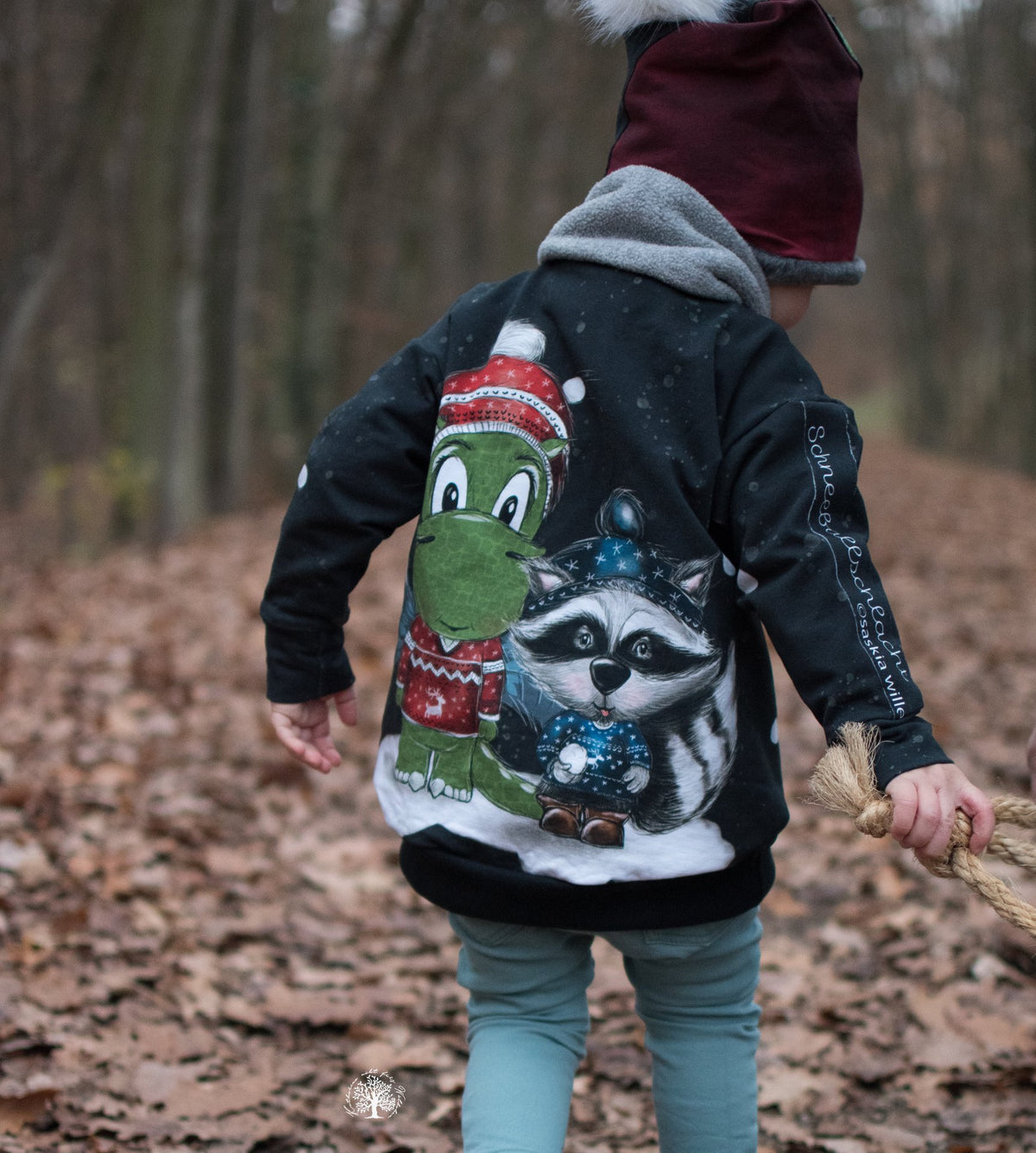 Sommer-Sweat-Stoff "Schneeballschlacht #darkgray" (1 Panel, ca. 0,75m)