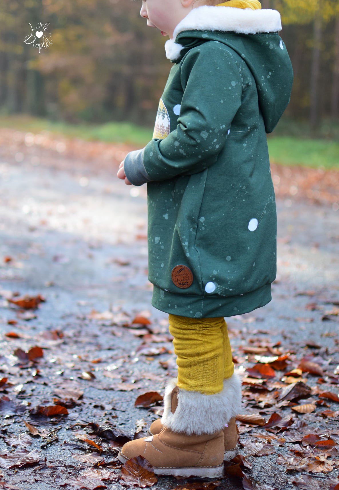 Sommer-Sweat-Stoff "Schneeballschlacht DOTS #teal" (0,5m)