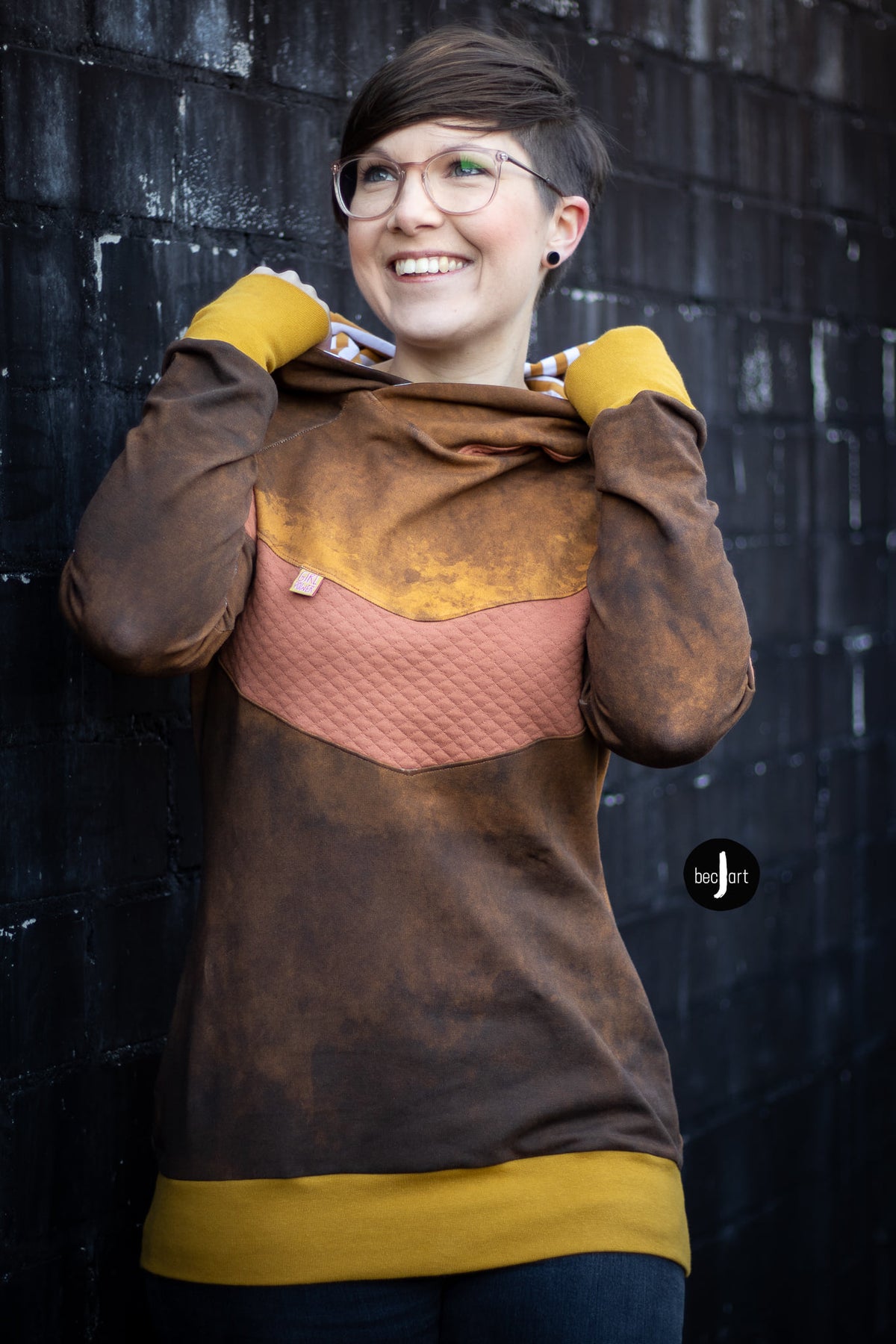 Sommer-Sweat-Stoff "Veggie #black honey" (0,25m)