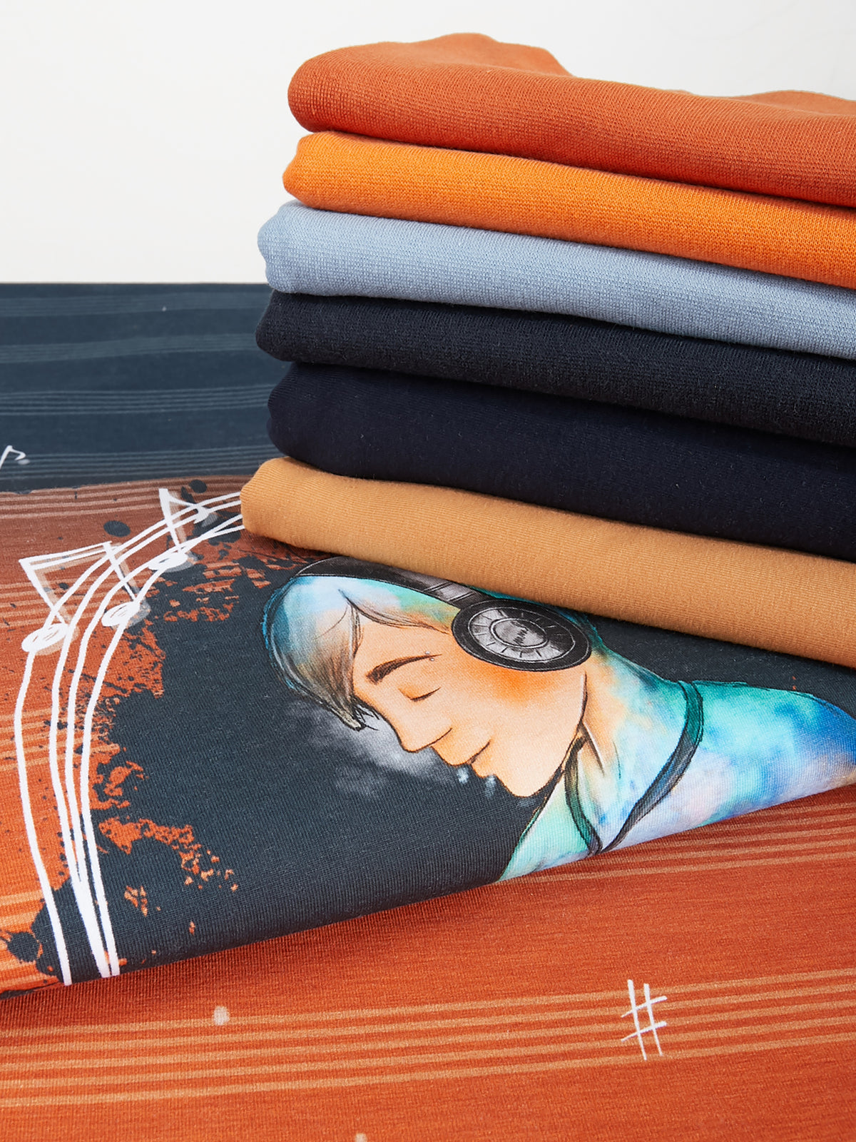 Bio-Sommer-Sweat-Stoff "Leon`s Lieblingslied #darkblue rust" (1 Panel, ca. 0,85m)