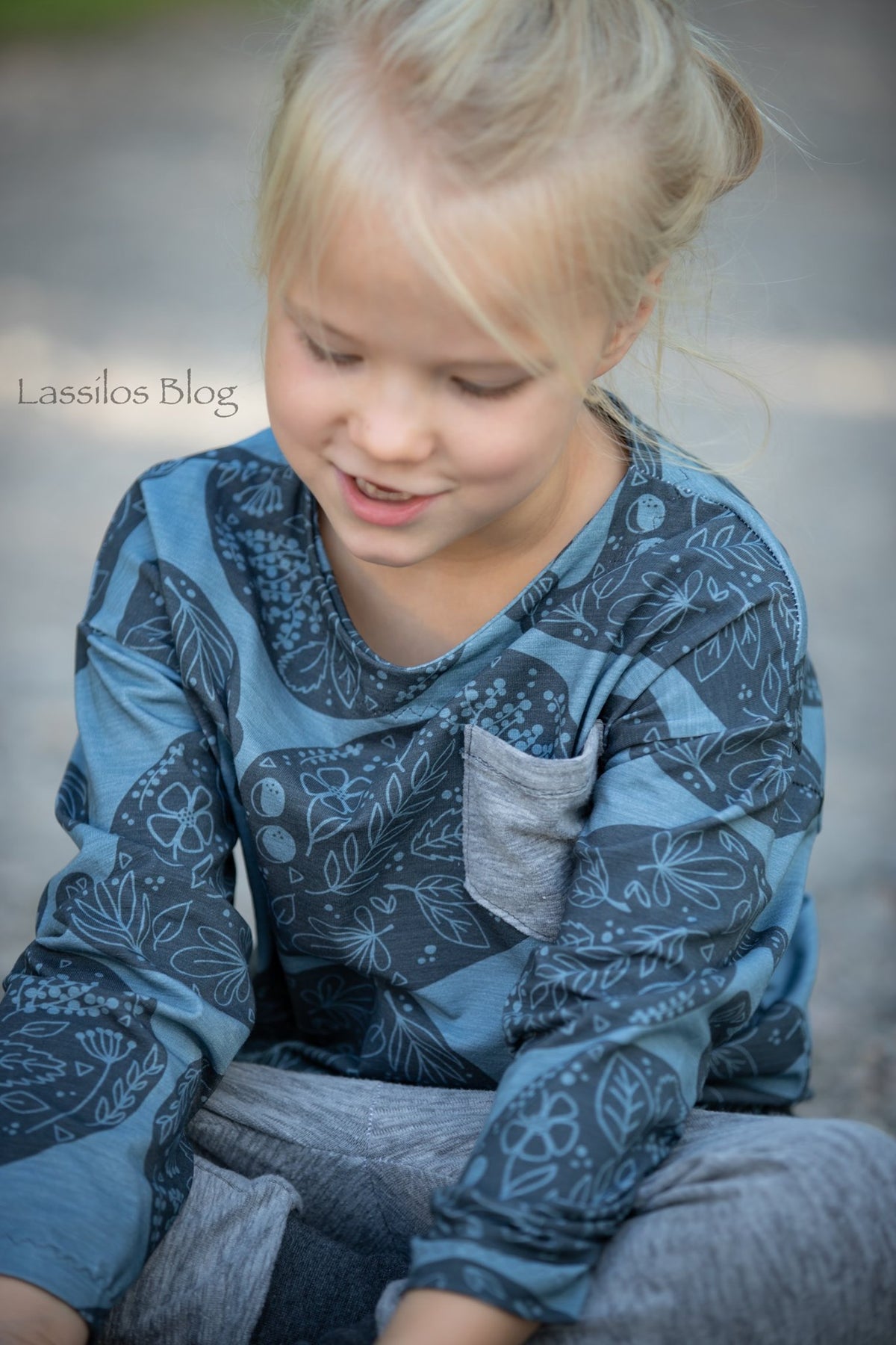 Sommer-Sweat-Stoff "Hedgehog Paisley #smoky" (0,25m)
