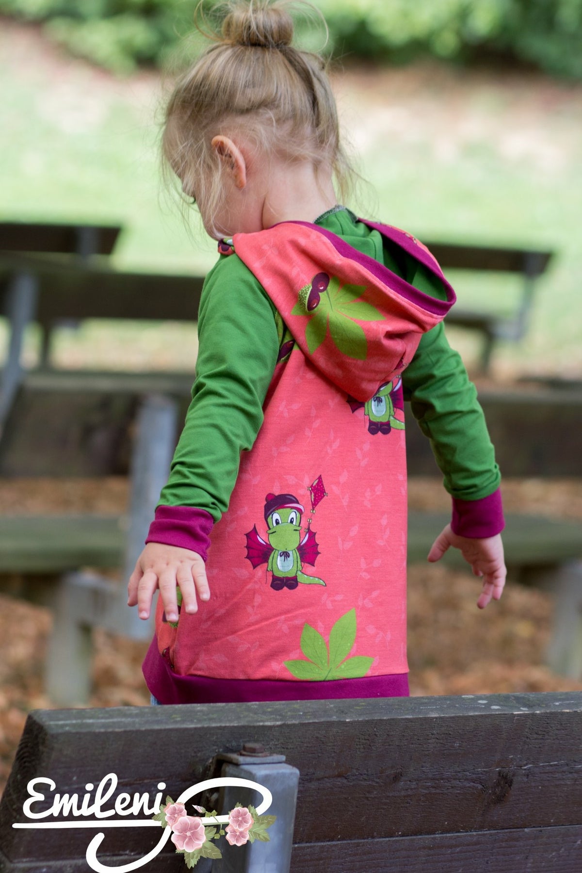 Sommer-Sweat-Stoff "never enough Arvetti #strawberry" (0,5m)